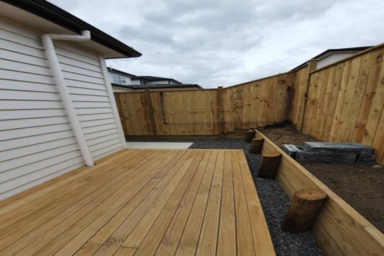 Photo of property in 70 Castlebane Drive, Flat Bush, Auckland, 2019