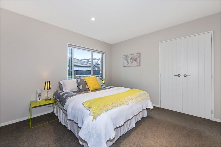 Photo of property in 11 Sibling Court, Silverdale, 0932