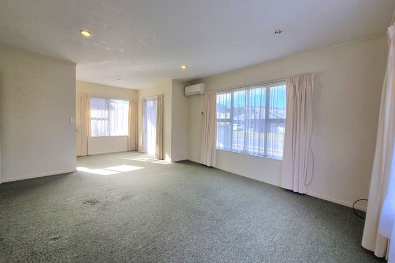 Photo of property in 97a Makarini Street, Paraparaumu, 5032