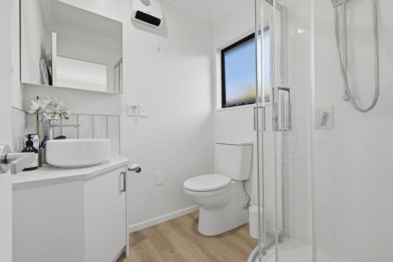 Photo of property in 15 Ngahere Street, Otumoetai, Tauranga, 3110