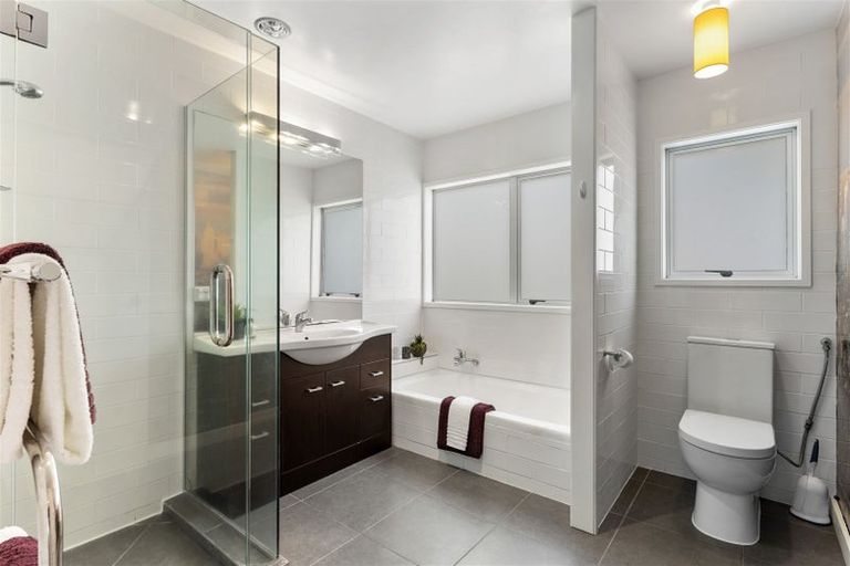 Photo of property in 68 Mountbatten Avenue, Hillcrest, Auckland, 0627