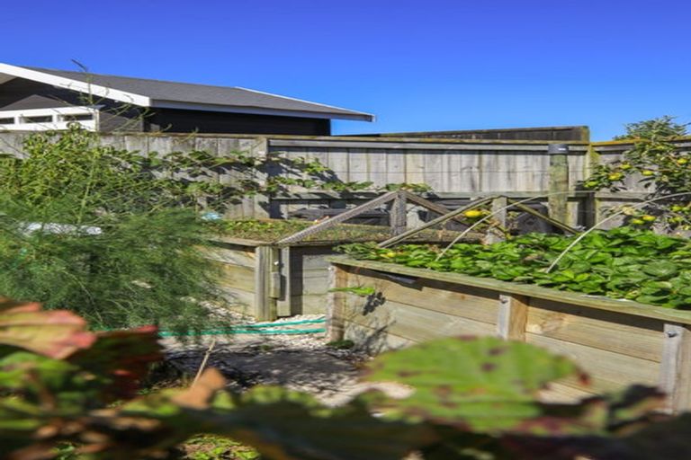 Photo of property in 22 Merrimana Drive, Thames, 3500