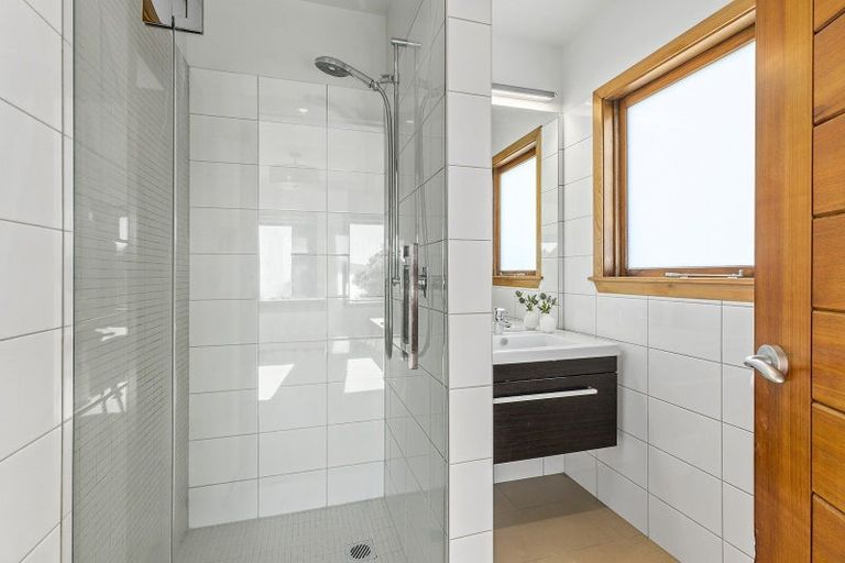 Photo of property in 29 Boardwalk Lane, Seatoun, Wellington, 6022