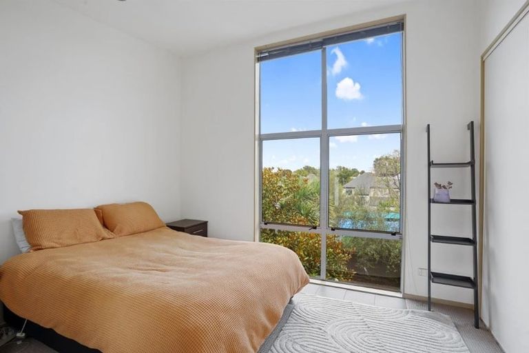 Photo of property in 7/54 Champion Street, Edgeware, Christchurch, 8013