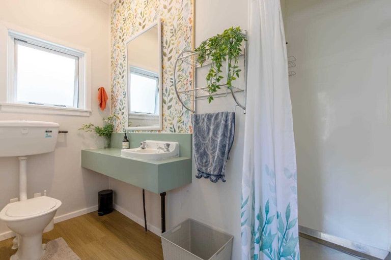 Photo of property in Dippers Halll, 28 Bell Street, Otane, 4202