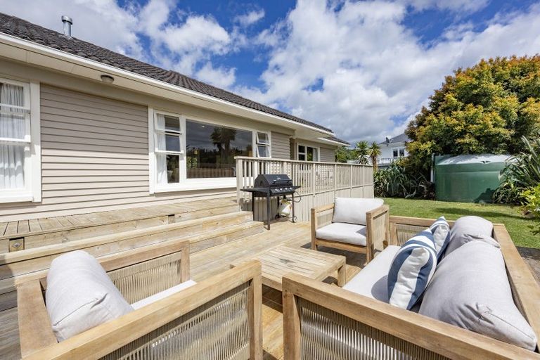 Photo of property in 12 George Street, Riverhead, 0820