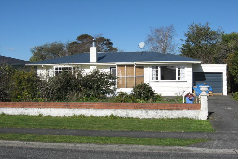 Photo of property in 7 West Street, Greytown, 5712