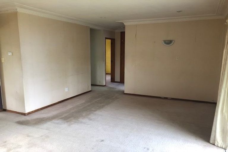 Photo of property in 2/9 Keeney Court, Papakura, 2110