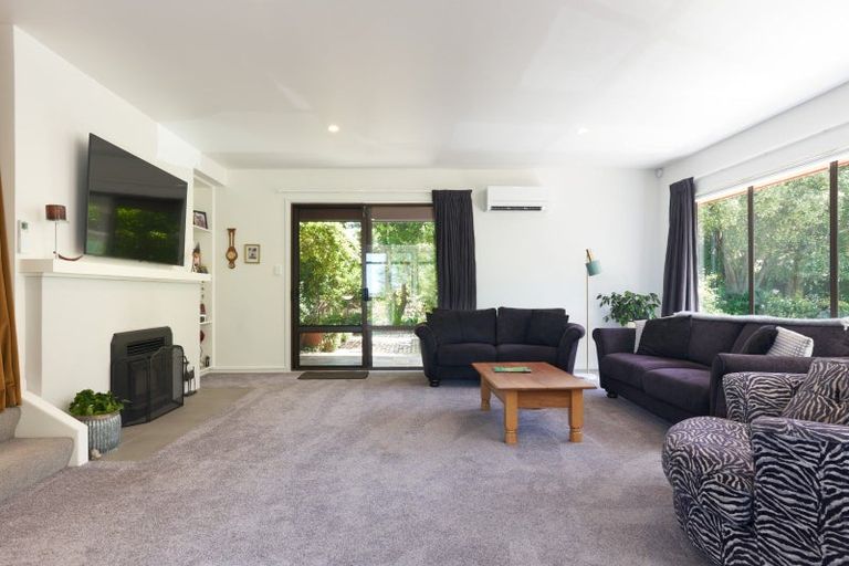 Photo of property in 9 Ridgeway Terrace, Taradale, Napier, 4112