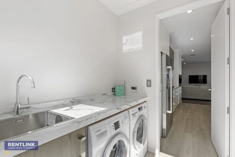 Photo of property in 32 Sereno Vista, Bellevue, Tauranga, 3110