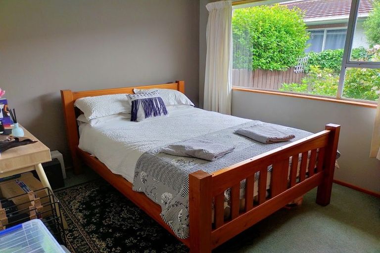 Photo of property in 2/10 Prossers Road, Saint Martins, Christchurch, 8022