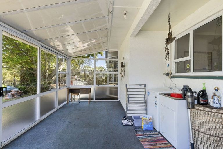Photo of property in 17 Harris Street, Waitara, 4320