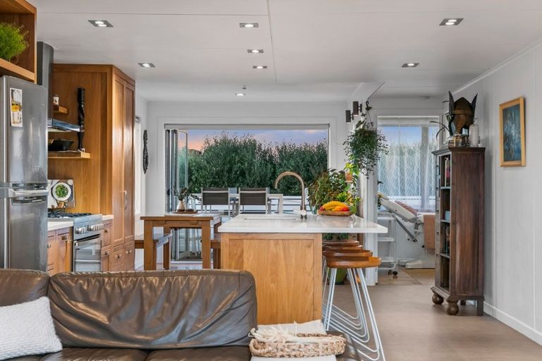 Photo of property in 11 Campbell Road, Mount Maunganui, 3116