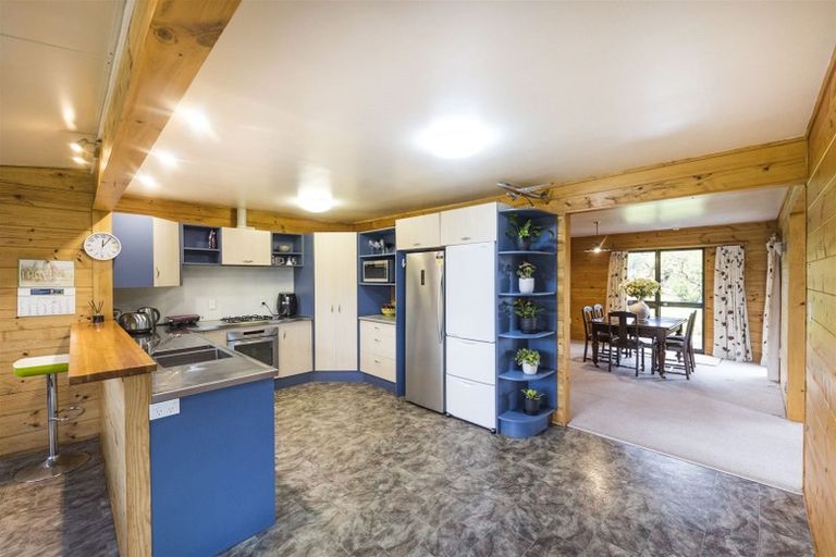 Photo of property in 9 Wanganui Road, Marton, 4710