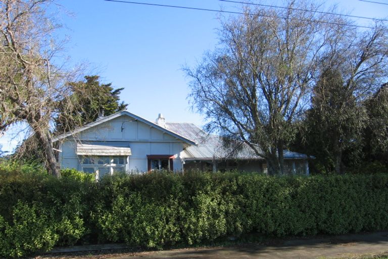 Photo of property in 13 Hickson Street, Featherston, 5710