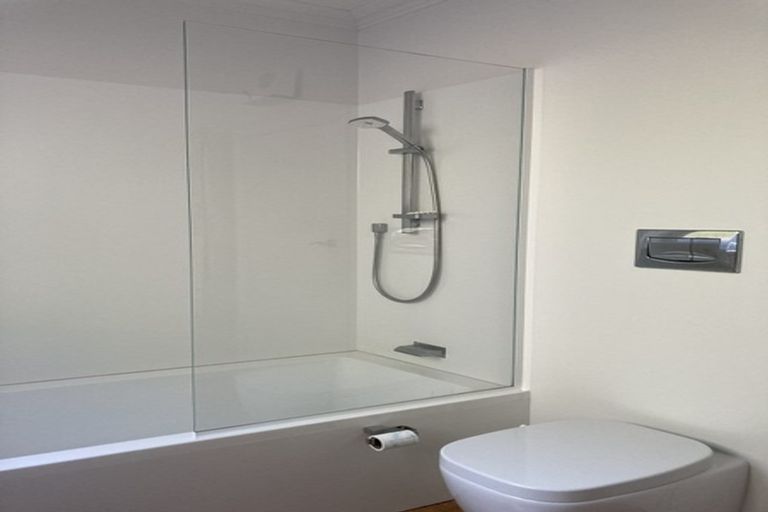 Photo of property in 116 Duncan Terrace, Kilbirnie, Wellington, 6022
