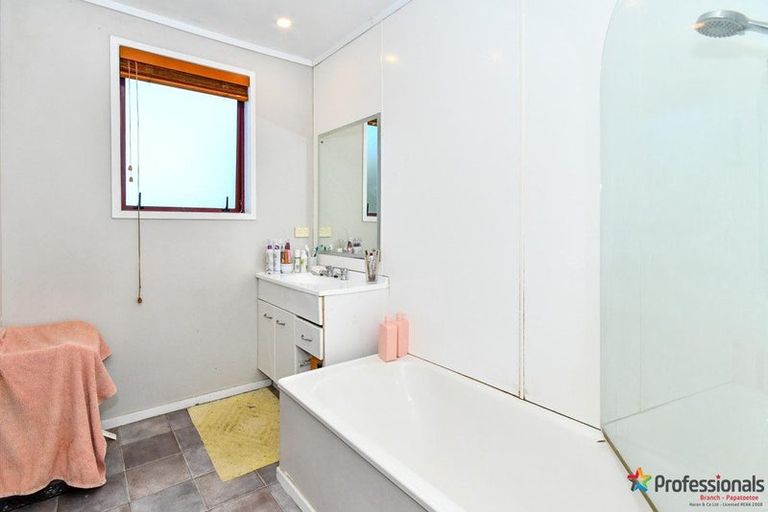 Photo of property in 37 Eden Street, Mangere East, Auckland, 2024