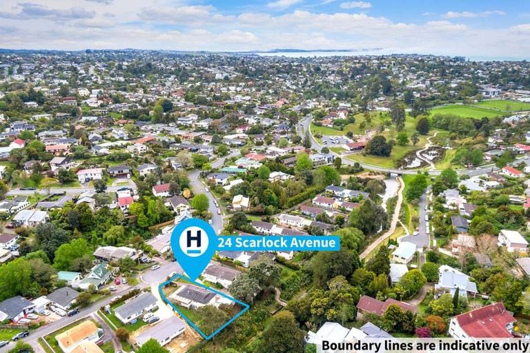Photo of property in 24 Scarlock Avenue, Browns Bay, Auckland, 0630