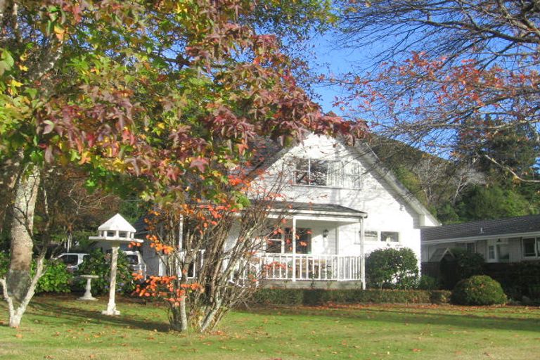 Photo of property in 46b Hine Road, Wainuiomata, Lower Hutt, 5014