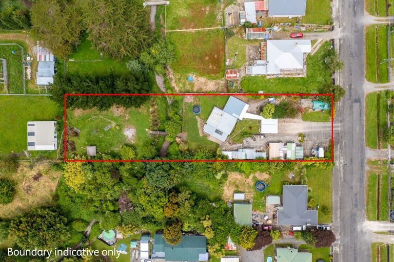 Photo of property in 14 Ngareta Street, Marton, 4710