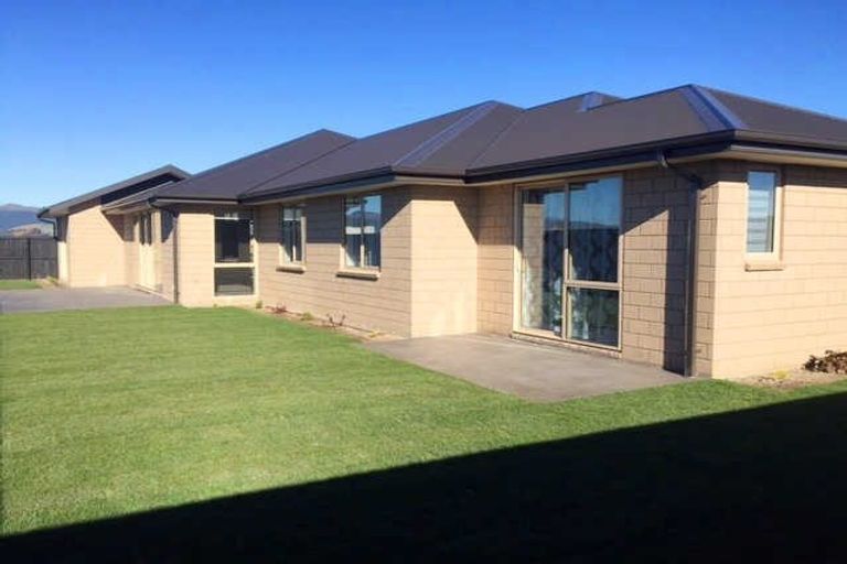 Photo of property in 5 Squadron Road, Wigram, Christchurch, 8042
