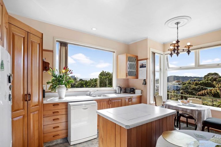 Photo of property in 10 Mortimer Terrace, Aro Valley, Wellington, 6021