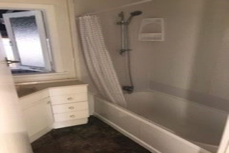 Photo of property in 54 Thomas Road, Mangere, Auckland, 2022