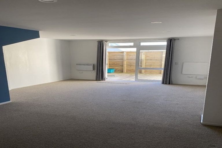 Photo of property in Pirie Street Townhouses, 15/35 Pirie Street, Mount Victoria, Wellington, 6011