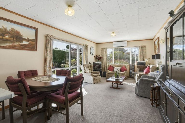 Photo of property in 75 Beach Street, Saint Clair, Dunedin, 9012