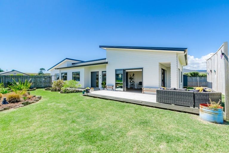 Photo of property in 5 Te Wiremu Lane, Otaki, 5512