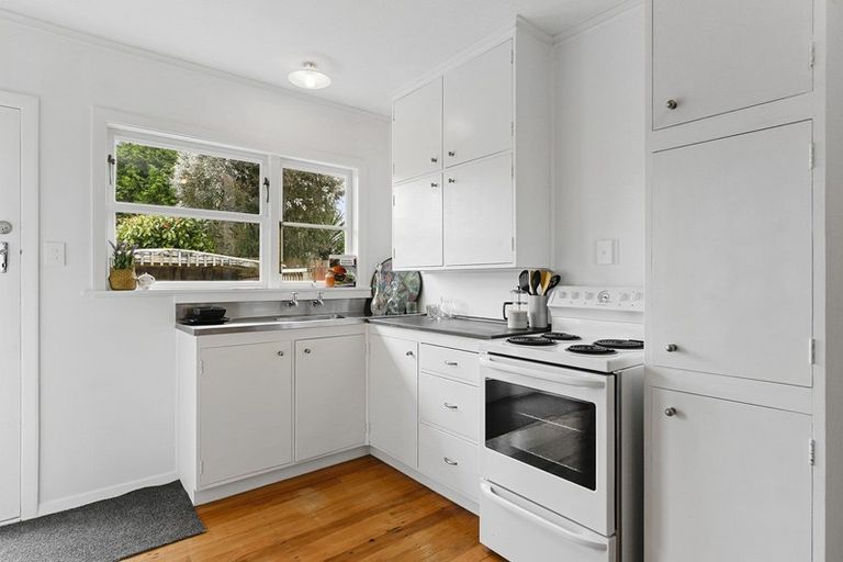 Photo of property in 2/12 Hildreth Street, Trentham, Upper Hutt, 5018