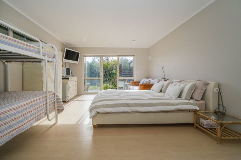 Photo of property in 166 Pauanui Boulevard, Pauanui, Hikuai, 3579