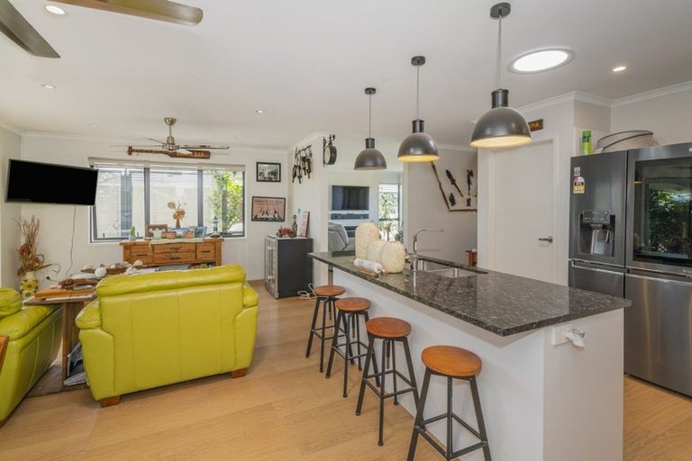 Photo of property in 24 Debenham Drive, Whitianga, 3510