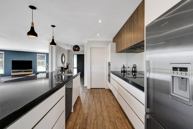 Photo of property in 338 Smart Road, Hillsborough, New Plymouth, 4372