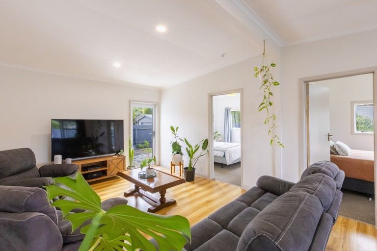 Photo of property in 50 Bibby Street, Waipawa, 4210