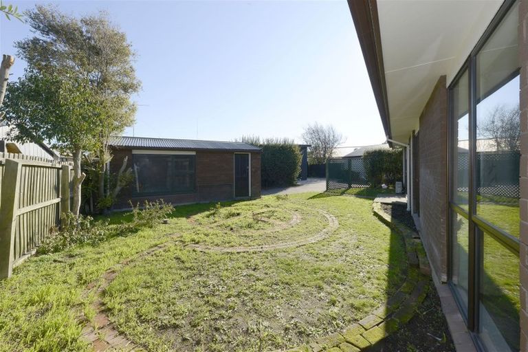 Photo of property in 40a Reginald Street, Burwood, Christchurch, 8083