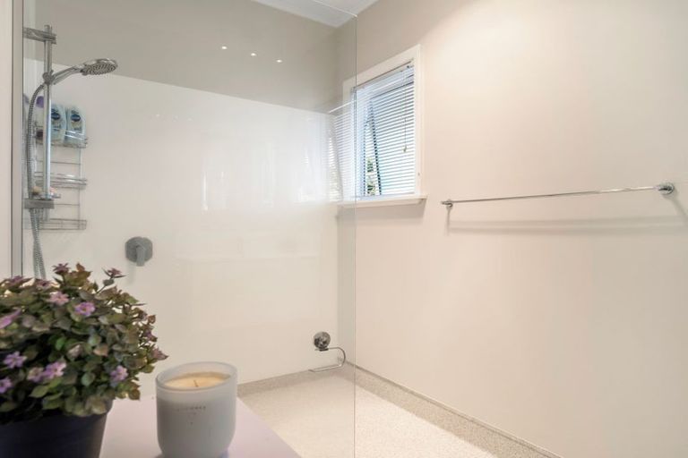 Photo of property in 66 Great North Road, Saint Johns Hill, Whanganui, 4500
