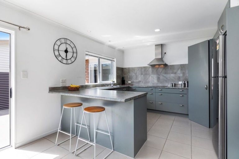 Photo of property in 61c Queen Road, Bellevue, Tauranga, 3110