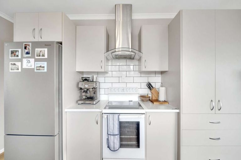 Photo of property in 13 Sussex Street, Weston, Oamaru, 9401