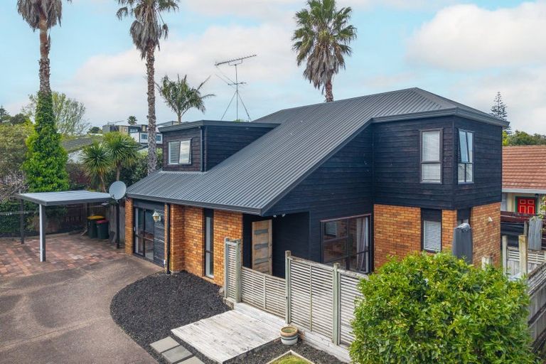 Photo of property in 4/72 Moore Street, Howick, Auckland, 2014