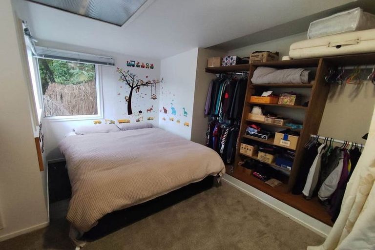 Photo of property in 41 Lone Kauri Road, Karekare, New Lynn, 0772