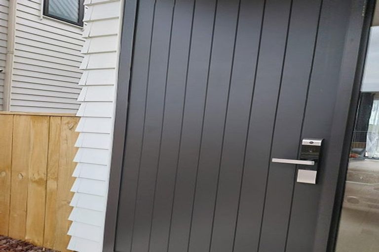 Photo of property in 89 Waipuhinui Way, Wiri, Auckland, 2104