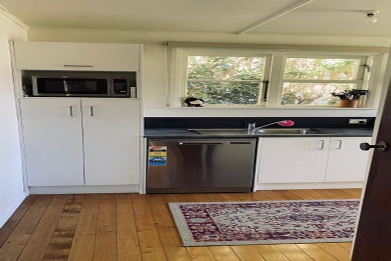 Photo of property in 62 Kowhai Street, Naenae, Lower Hutt, 5011