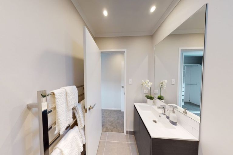 Photo of property in 62 Nugget Avenue, Hobsonville, Auckland, 0616