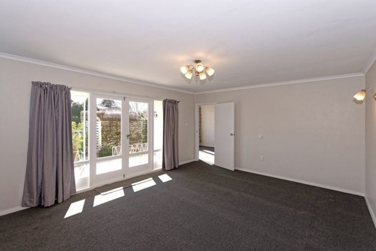 Photo of property in 20 Arlington Street, Burnside, Christchurch, 8053