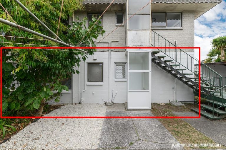 Photo of property in 5/126 Lynwood Road, New Lynn, Auckland, 0600