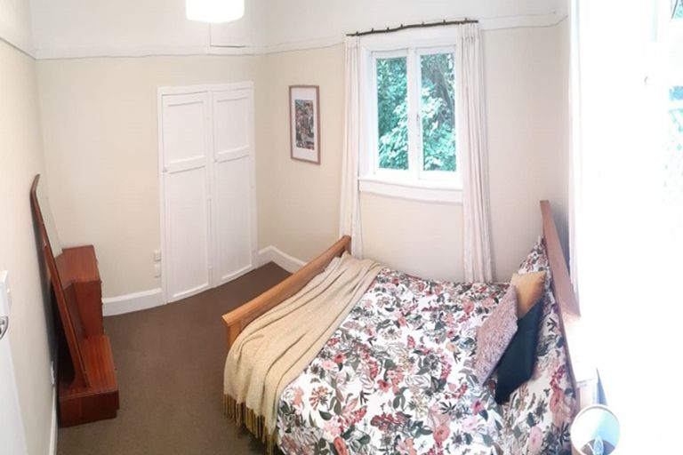 Photo of property in 4 Fitzroy Street, Wadestown, Wellington, 6012