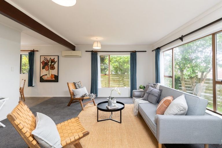 Photo of property in 79a Churton Drive, Churton Park, Wellington, 6037