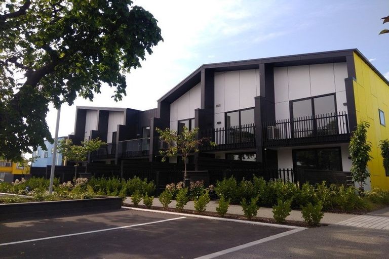 Photo of property in 15/283 Brougham Street, Sydenham, Christchurch, 8023