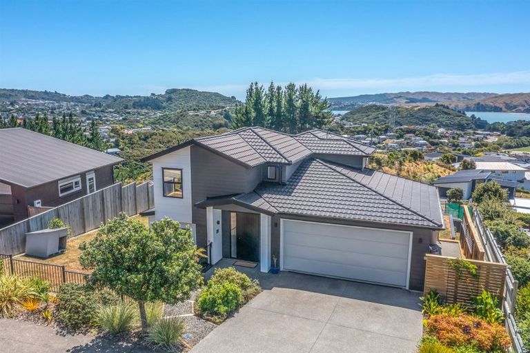 Photo of property in 20 Pacific View, Whitby, Porirua, 5024